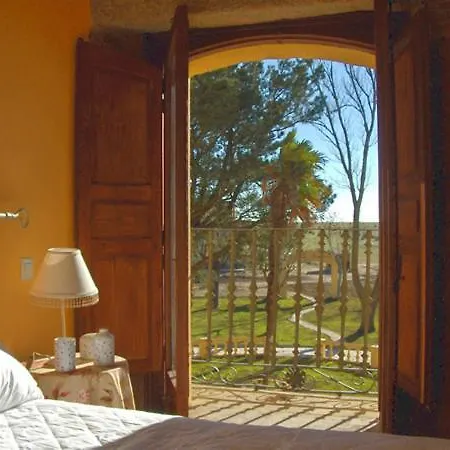 Balneario Almeida Dama Pensión 3*