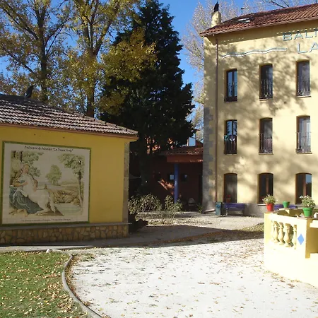 Balneario Almeida Dama Pensión